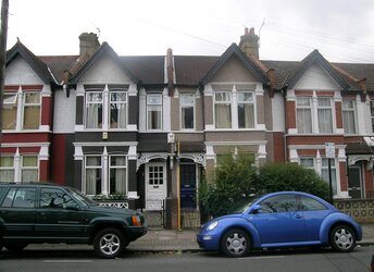 Gassiot Road, Tooting Broadway,
            SW17